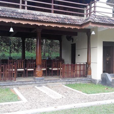 7Th Heaven Resorts Kochi 外观 照片