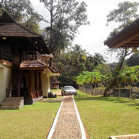 7Th Heaven Resorts Kochi 外观 照片
