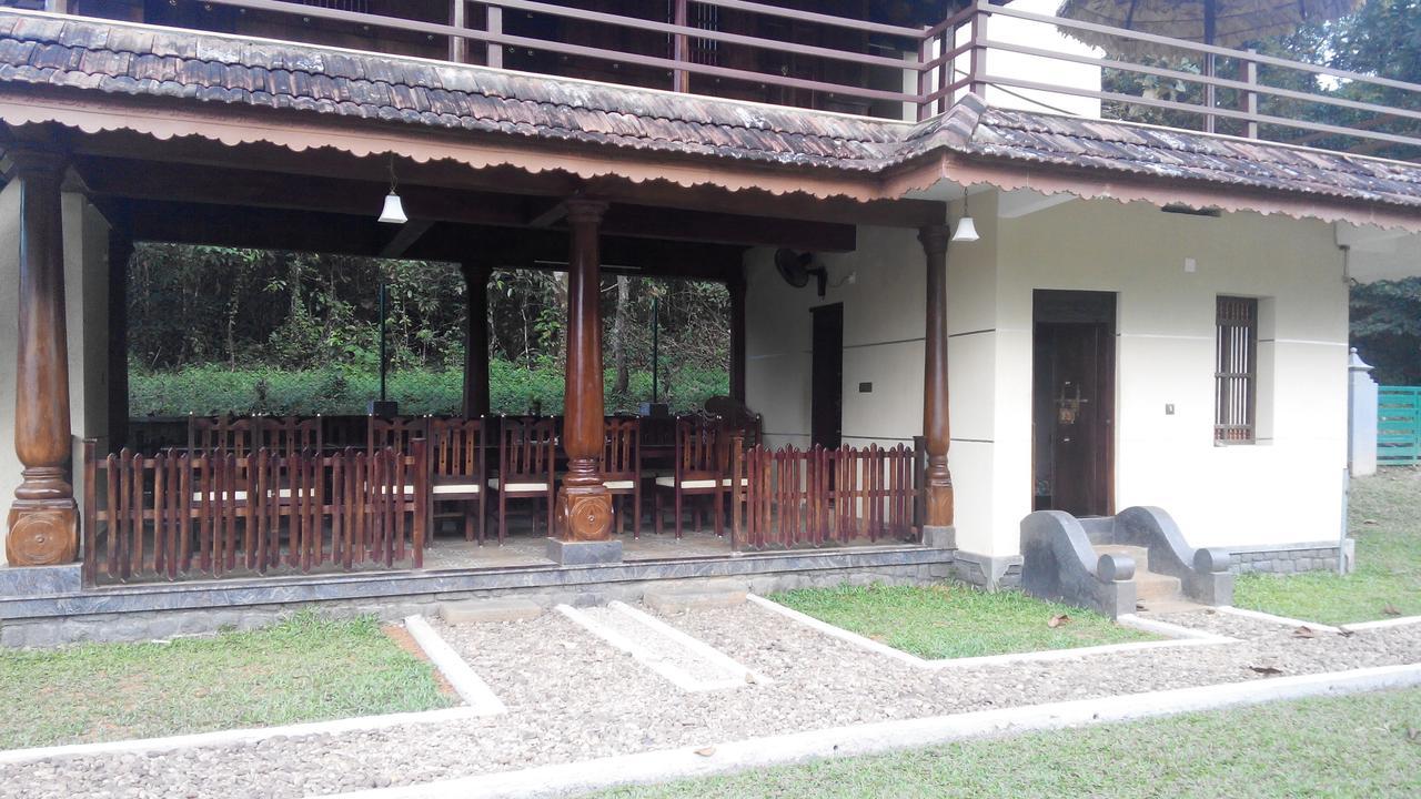 7Th Heaven Resorts Kochi 外观 照片